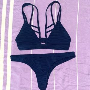 Benoa Swimwear Ribbed Set In The Color “Midnight”